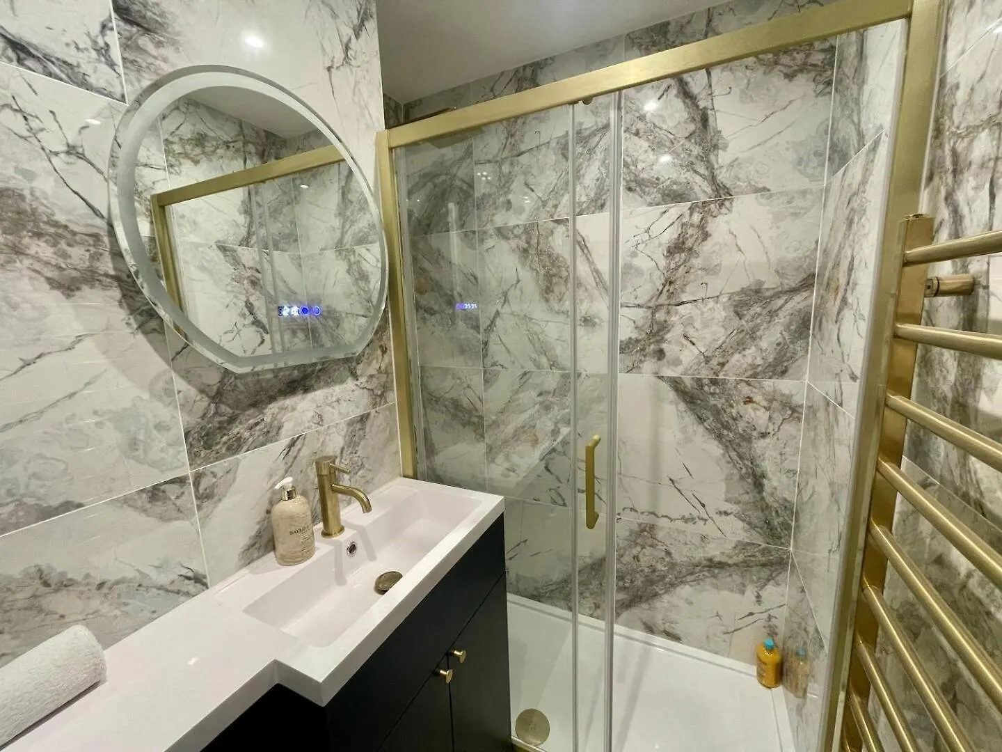 Modern 2Br Duplex In Pontcanna Cardiff Stay In A Stylish Space